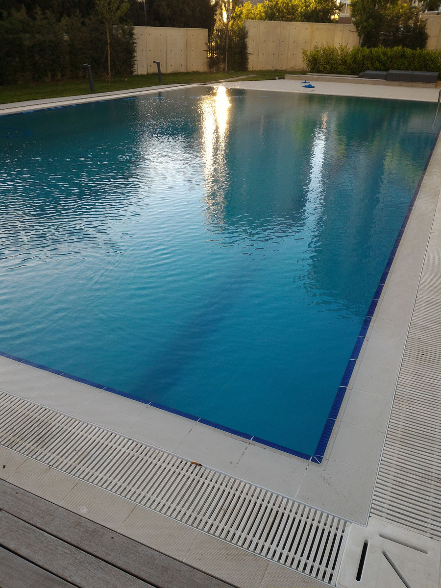 Mesa Sahil Sitesi Havuzu