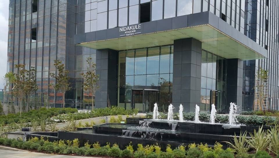 Nida Kule Ataşehir Süs Havuzu