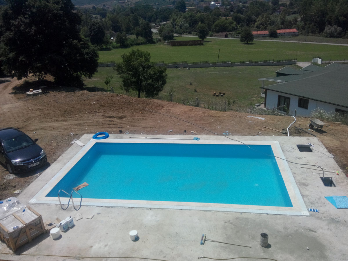 Şile Burak Bey Villa Havuzu